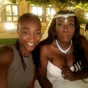 Meet your Posher, Dana